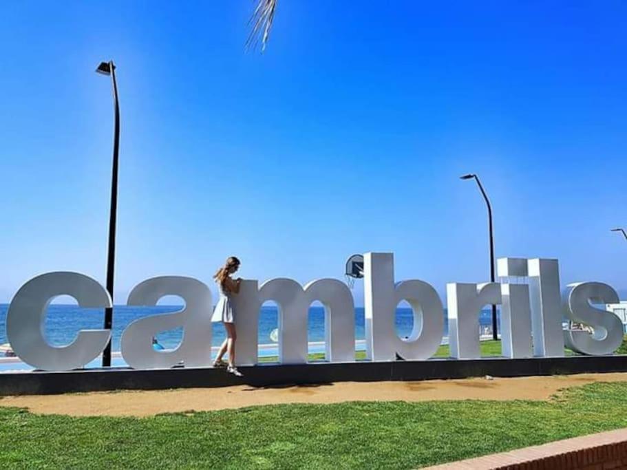 Apartamento De 3 Dormitorios 캠브릴스 외부 사진